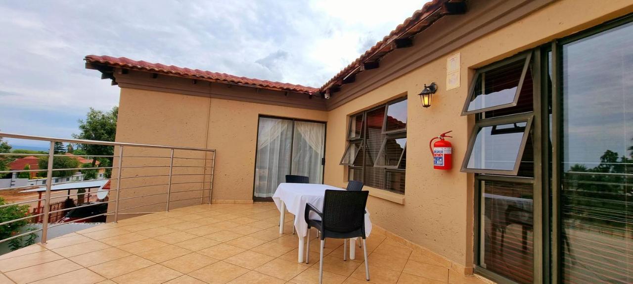 Asda Guesthouse Mogwase Buitenkant foto